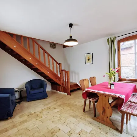 Rosenhaus Der Wasserburg Lejlighed *