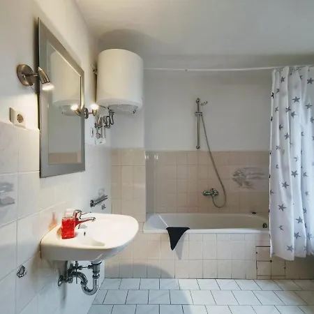 Rosenhaus Der Wasserburg Διαμέρισμα *