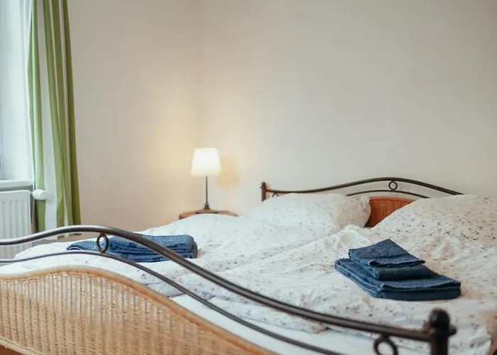 Rosenhaus Der Wasserburg Daire Gielow